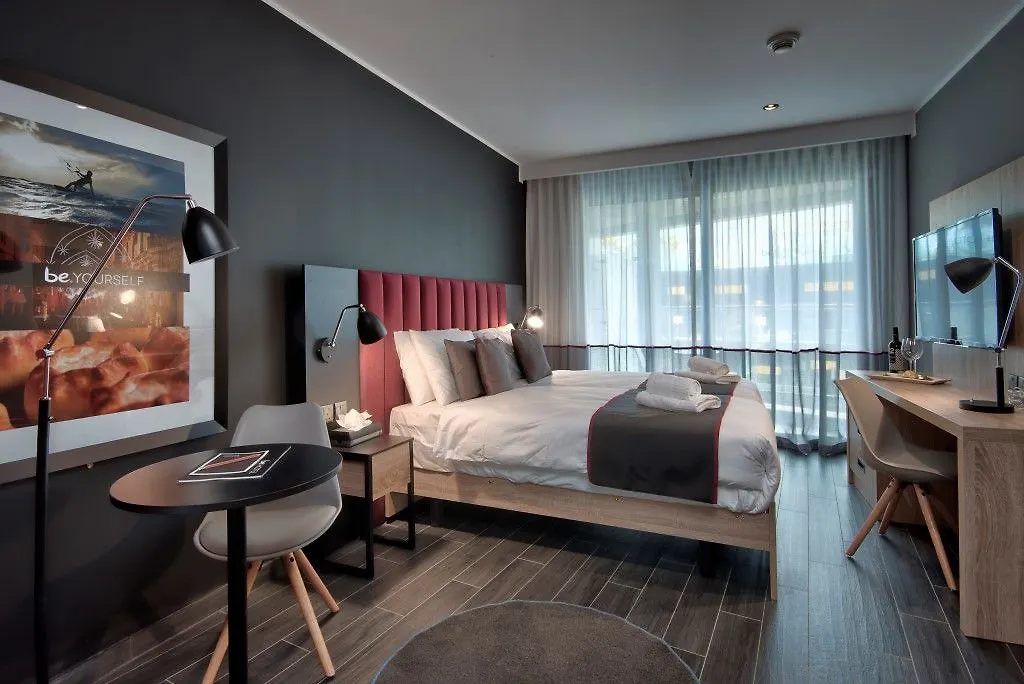 Be.Hotel Saint Julian's 4*,  マルタ
